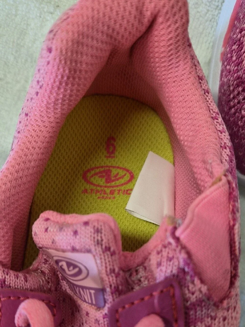 Athletic Works Pink Gradient Knit Kids Sneakers Size 6